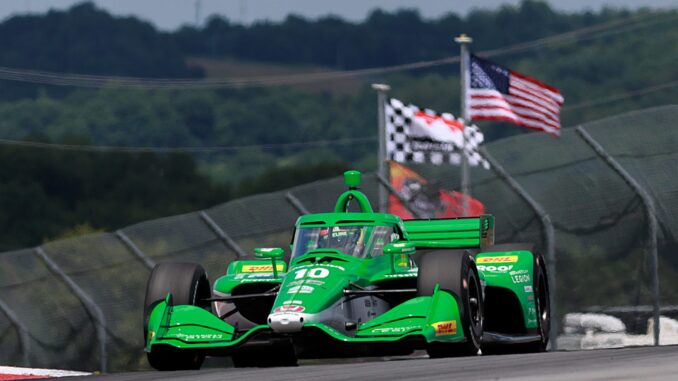 Alex Palou durante la carrera en Mid-Ohio | Fuente: Penske Entertainment Corp.