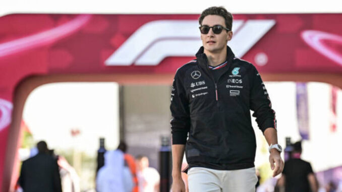 George Russell llegando al paddock del Circuito de Losail | Fuente: Getty Images